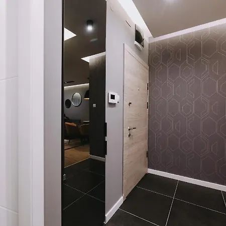 Apartment Comwell